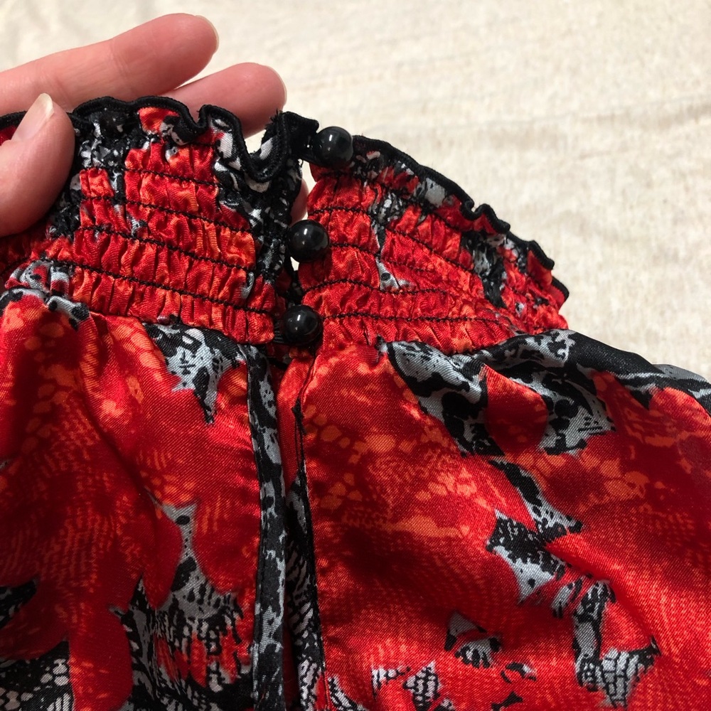 Vintage Y2K izBYER Dark Floral Satin Top High Neck Whimsigoth Dark Fairy Smocked - Picture 6 of 6